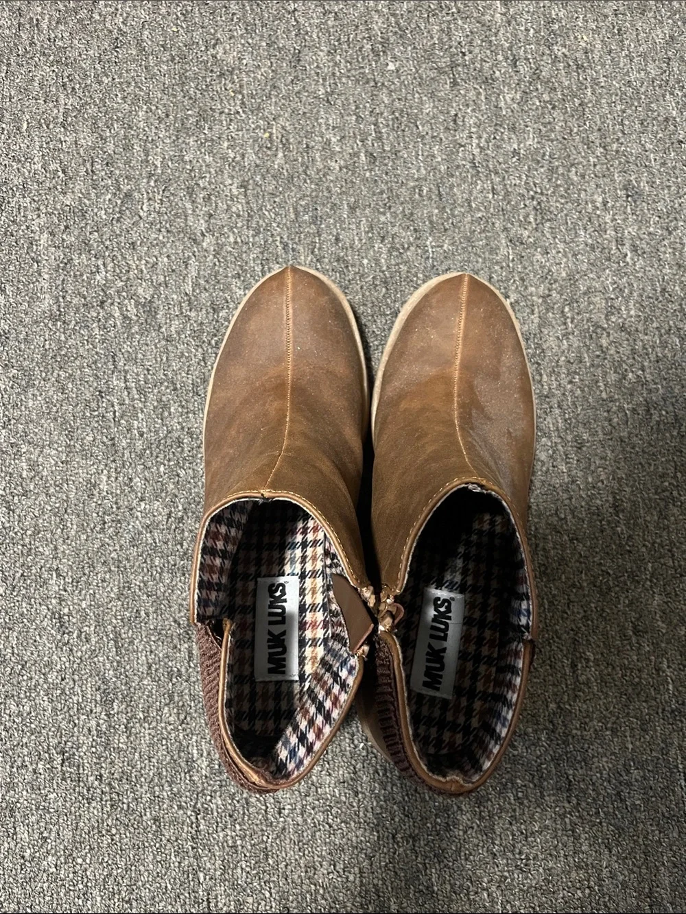 Muk Luks boots